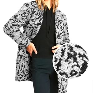 Brand new Banana Republic Collarless Coat